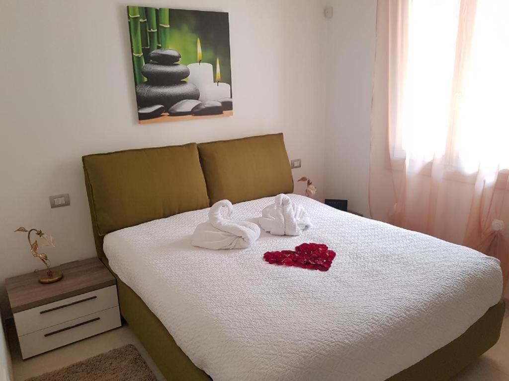De Luxe Apartments Eden Sirmione Exteriör bild