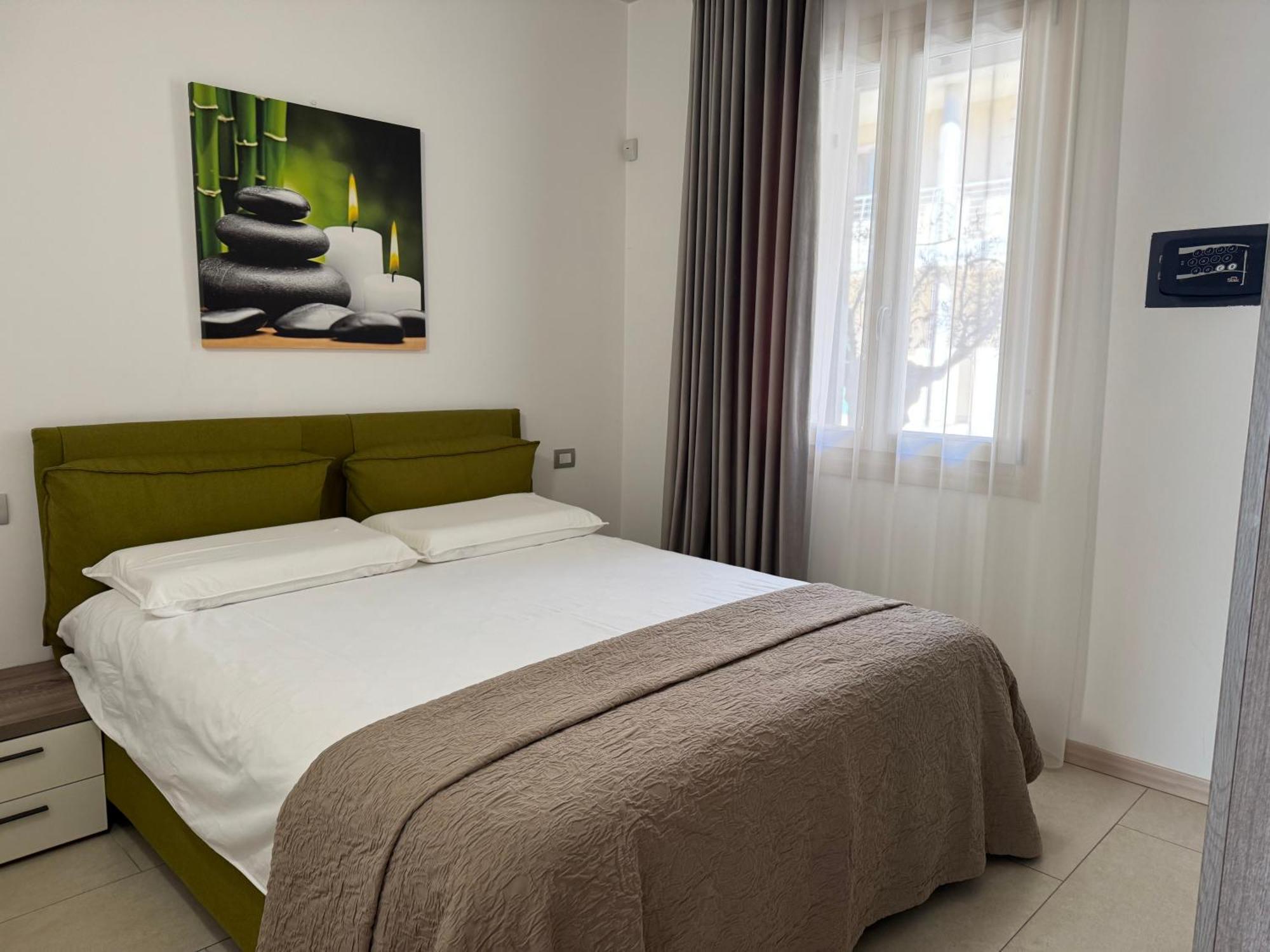 De Luxe Apartments Eden Sirmione Exteriör bild